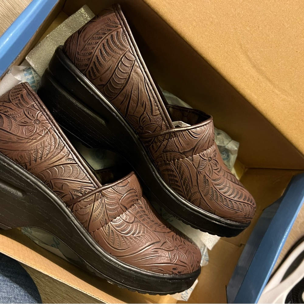 Easy work by easy street work clogs